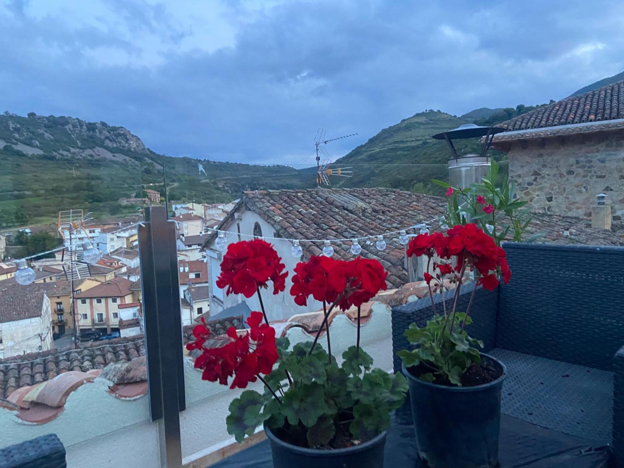 El Mirador De Mati Villa Torrecilla en Cameros Exterior foto